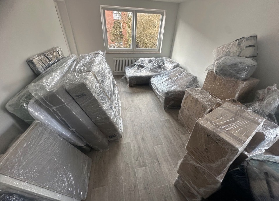 Sorgfältiger Möbeltransport